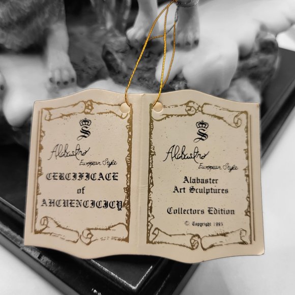 Ruby's Collection Wolves Figurine - Picture 8 of 9